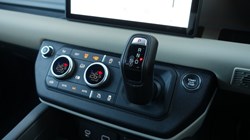 2023 (72) LAND ROVER DEFENDER 3.0 D250 X-Dynamic SE 110 5dr Auto 5062453