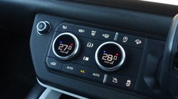 2024 (74) LAND ROVER DEFENDER 3.0 D250 X-Dynamic SE 90 3dr Auto 5129884