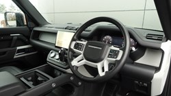 2023 (73) LAND ROVER DEFENDER 3.0 D250 HSE 90 3dr Auto 5052595
