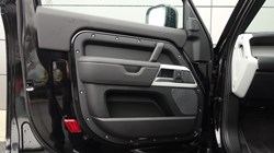 2023 (73) LAND ROVER DEFENDER 3.0 D250 HSE 90 3dr Auto 5052603