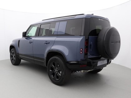 LAND ROVER DEFENDER 3.0 D250 X-Dynamic SE 110 5dr Auto