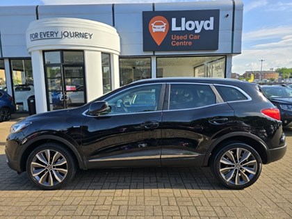 2017 (67) RENAULT KADJAR 1.2 TCE Signature Nav 5dr