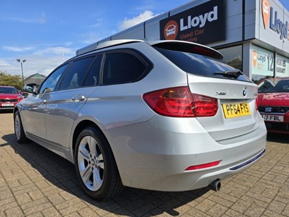 2015 (64) BMW 3 SERIES 320d xDrive Sport 5dr