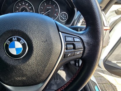 2015 (64) BMW 3 SERIES 320d xDrive Sport 5dr