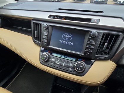 2016 (65) TOYOTA RAV4 2.5 VVT-i Hybrid Excel 5dr CVT