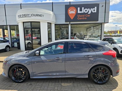 2017 (66) FORD FOCUS 2.0T EcoBoost ST-3 5dr