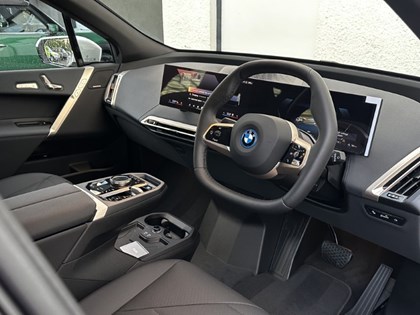  BMW iX 240kW xDrive40 M Sport 76.6kWh 5dr Auto [Sky]