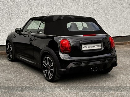  MINI CONVERTIBLE 2.0 Cooper S Sport Premium Plus 2dr Auto