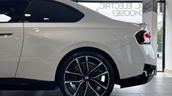 BMW 2 SERIES 220i M Sport 2dr Step Auto [Pro Pack] 3198573