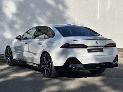 BMW 5 SERIES 520i M Sport Pro 4dr Auto