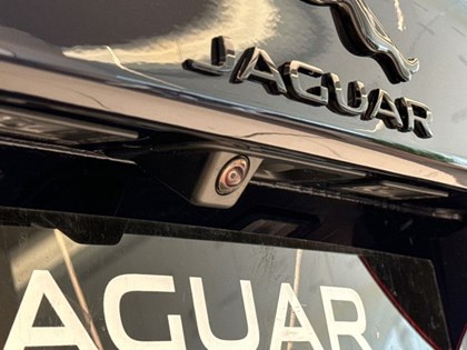  JAGUAR XE 2.0 P250 R-Dynamic HSE Black 4dr Auto