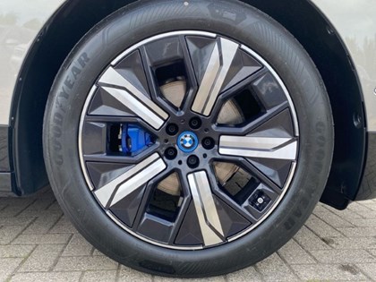  BMW iX 240kW xDrive40 M Sport 76.6kWh 5dr Auto