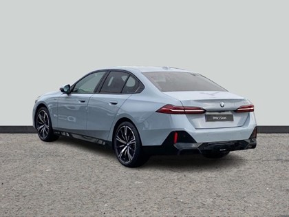 BMW 5 SERIES 520i M Sport 4dr Auto