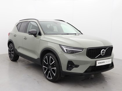 2025 (74) VOLVO XC40 2.0 B4P Ultra Dark 5dr Auto