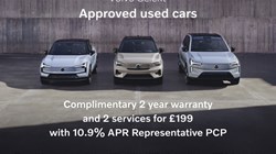 2025 (75) VOLVO XC40 2.0 B3P Ultra Dark 5dr Auto 4942079