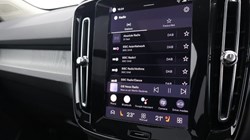 2025 (75) VOLVO XC40 2.0 B3P Ultra Dark 5dr Auto 4794416