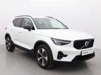 2025 (75) VOLVO XC40 2.0 B3P Plus Dark 5dr Auto*VAT QUALIFYING*