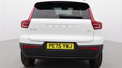 2025 (75) VOLVO XC40 2.0 B3P Plus Dark 5dr Auto*VAT QUALIFYING* 4670000