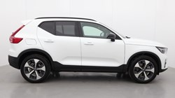 2025 (75) VOLVO XC40 2.0 B3P Plus Dark 5dr Auto*VAT QUALIFYING* 4670002