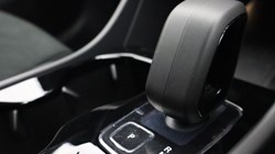 2025 (75) VOLVO XC40 2.0 B3P Plus Dark 5dr Auto*VAT QUALIFYING* 4670037