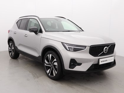 2024 (74) VOLVO XC40 2.0 B3P Plus Dark 5dr Auto