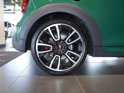  MINI CONVERTIBLE 2.0 John Cooper Works Premium 2dr