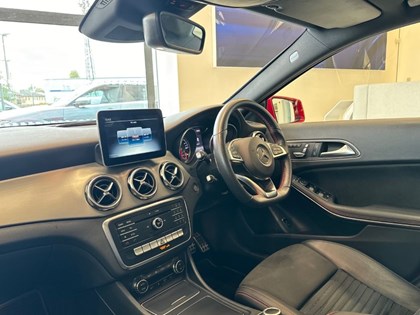 2020 (69) MERCEDES-BENZ GLA 200 AMG Line Edition Plus 5dr Auto