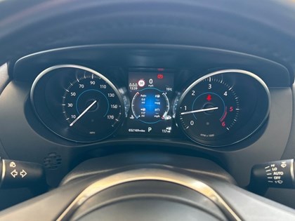 2019 (19) JAGUAR F-PACE 2.0d Prestige 5dr Auto AWD