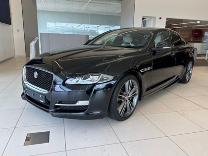 2017 (17) JAGUAR XJ 3.0 V6 Supercharged R-Sport 4dr Auto