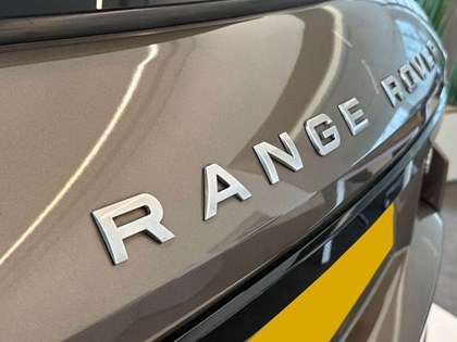 2016 (16) LAND ROVER RANGE ROVER EVOQUE 2.0 TD4 HSE Dynamic Lux 5dr Auto