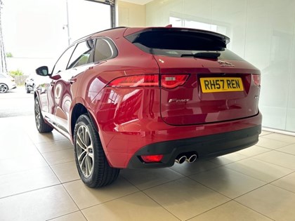 2019 (19) JAGUAR F-PACE 2.0d R-Sport 5dr Auto AWD