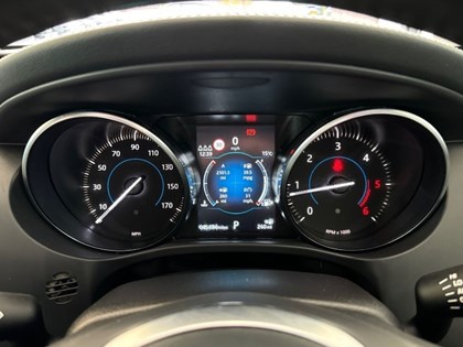 2019 (19) JAGUAR F-PACE 2.0d R-Sport 5dr Auto AWD