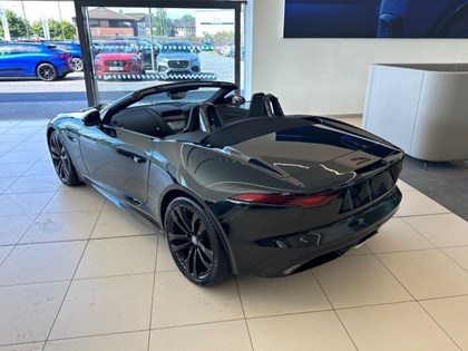 2024 (24) JAGUAR F-TYPE 2.0 P300 R-Dynamic 2dr Auto