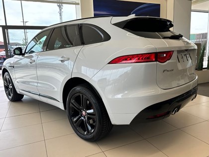 2018 (68) JAGUAR F-PACE 3.0d V6 S 5dr Auto AWD