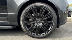 2021 (21) LAND ROVER RANGE ROVER 3.0 D300 Westminster Black 4dr Auto 3448644