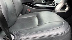 2021 (21) LAND ROVER RANGE ROVER 3.0 D300 Westminster Black 4dr Auto 3448651