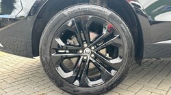 2024 (73) JAGUAR F-PACE 2.0 D200 R-Dynamic HSE Black 5dr Auto AWD 3420868