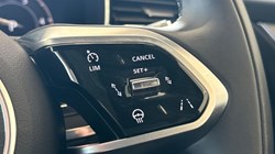 2024 (73) JAGUAR F-PACE 2.0 D200 R-Dynamic HSE Black 5dr Auto AWD 3420879