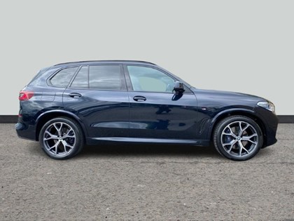 2022 (72) BMW X5 xDrive30d MHT M Sport 5dr Auto