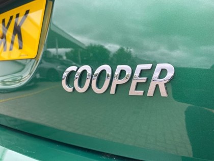 2024 (73) MINI CONVERTIBLE 1.5 Cooper Classic Premium 2dr Auto