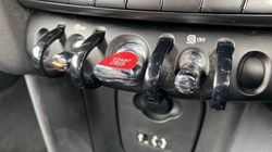 2017 (17) MINI CONVERTIBLE 1.5 Cooper 2dr Auto 3305078