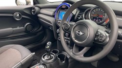 2019 (68) MINI CONVERTIBLE 1.5 Cooper II 2dr Auto 5087968