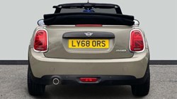 2019 (68) MINI CONVERTIBLE 1.5 Cooper II 2dr Auto 5087977