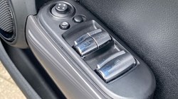 2019 (68) MINI CONVERTIBLE 1.5 Cooper II 2dr Auto 5087984