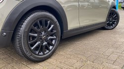 2019 (68) MINI CONVERTIBLE 1.5 Cooper II 2dr Auto 5088005