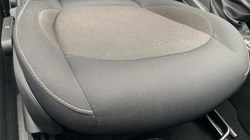 2019 (68) MINI CONVERTIBLE 1.5 Cooper II 2dr Auto 5087985