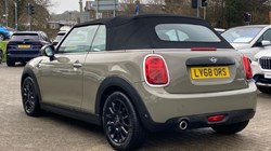 2019 (68) MINI CONVERTIBLE 1.5 Cooper II 2dr Auto 5088010