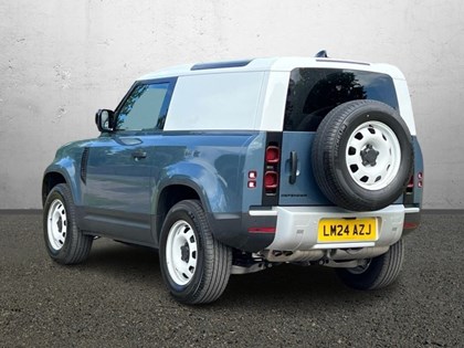 2024 (24) LAND ROVER COMMERCIAL DEFENDER 3.0 D250 Hard Top Auto