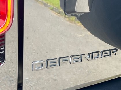 2021 (71) LAND ROVER DEFENDER 3.0 D250 X-Dynamic HSE 90 3dr Auto