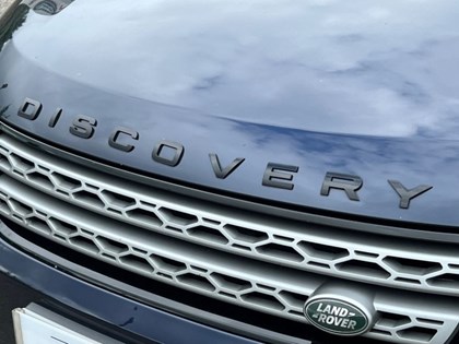 2018 (68) LAND ROVER DISCOVERY 2.0 Si4 HSE 5dr Auto